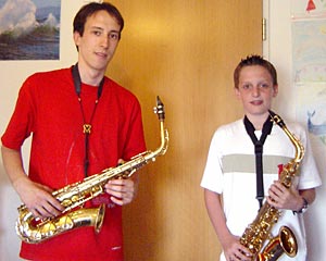 Saxophonunterricht - Lehrer mit Schüler - MUSIKSCHULE MUSIKINSTITUT MELODROM München-Pasing